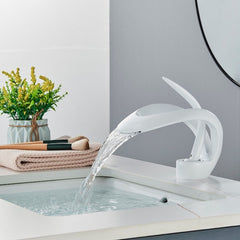 Baterie Chiuvetă Baie Cascadă Cromată 15 cm — Design Nordic Elegant ✨🚿