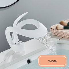 Baterie Chiuvetă Baie Cascadă Cromată 15 cm — Design Nordic Elegant ✨🚿