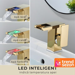 Robinet Baie LED Tip Cascadă Auriu — Atmosferă Elegantă în Baie 💧✨