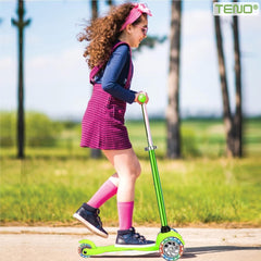 Trotinetă pentru Copii cu Roți Led Colorate, 3 Roți, Ajustabilă — Distracție și Siguranță! 🎉🛴
