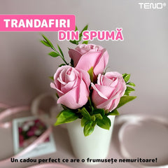 Mini Buchet de Trandafiri din Sapun cu Ursuleț Adorabil — Cadoul Perfect 🎁💖